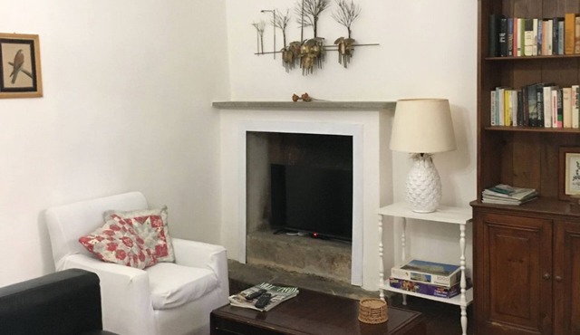 Charming flat near Rome - tourism, golf, motorsports, lakes and Via Francigena
