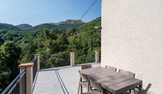 Charming Tuscan Stone House - Near Lucca