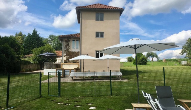 Chez Broche lakeside family holidays