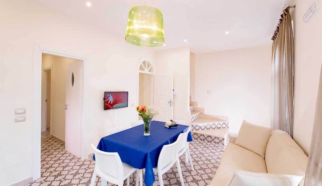 Chopin Apartment: Ravello, Via Bartolomeo da Foggia, Second Floor
