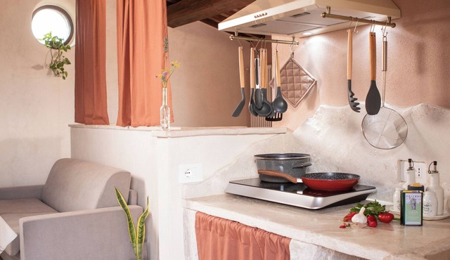 Cielo apartment, farmhouse panoramic view in the woods in the center of Umbria