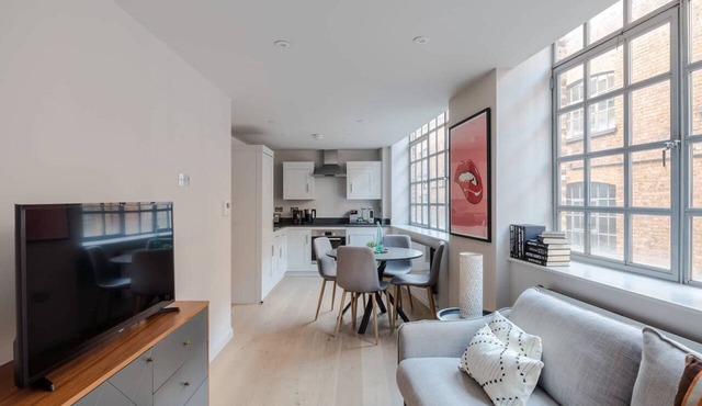 Clerkenwell 2-bed Apartment · Lift · Sleeps 4