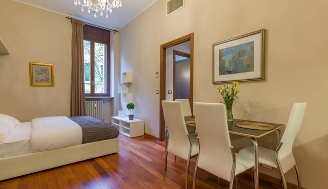 Comfortable Apartment behind Arena di Verona