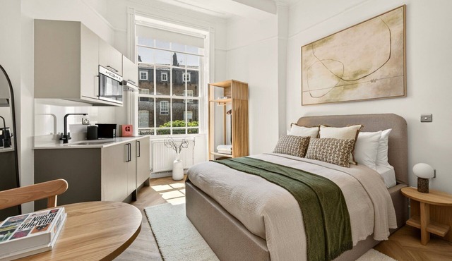 Comfortable Double Room near Euston