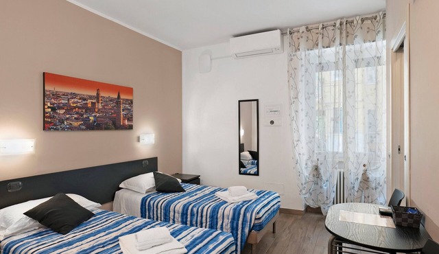 Comfortable Room in Guest House