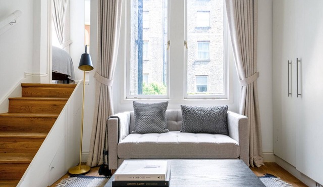 Compact Bayswater 1 BR 4 min from Queensway Underground by Blueground