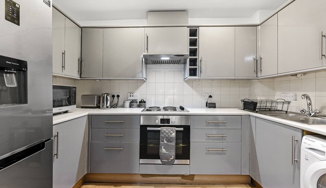 Cosy Home in Canary Wharf