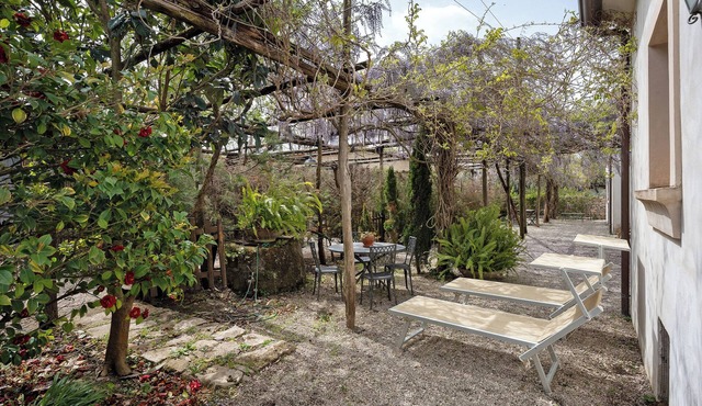 Cottage 'Immerso Nel Verde' with Sea View, Shared Terrace and Wi-Fi