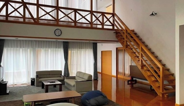 Cottage Villa Top