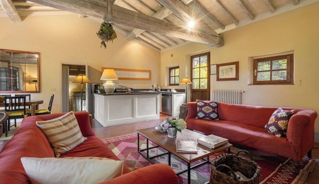 Country House/Farm House in Vivo D'orcia with 2 bedrooms sleeps 4