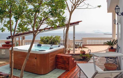 Cozy Home In Lacco Ameno Ischia Na