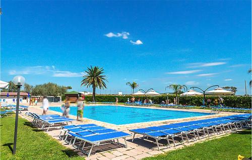 Cozy Home In Tarquinia With Swimming Pool