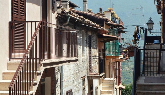 Da Nonna Pupetta B&B Small corner of Relaxation in the heart of the roveto valley
