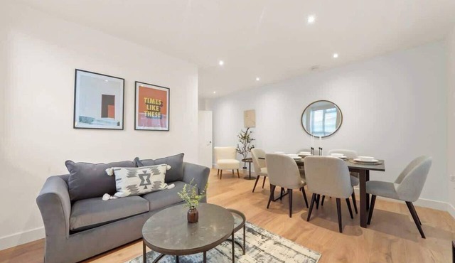 DA2 - Bright & Spacious 2-Bed Apartment in Dalston