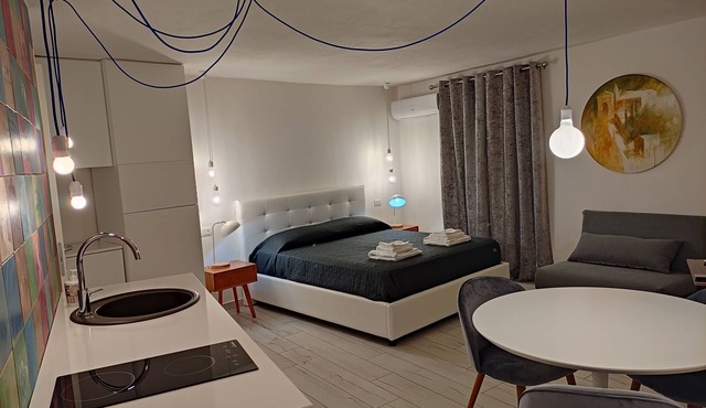 Deluxe room (2 adults + 1 child)