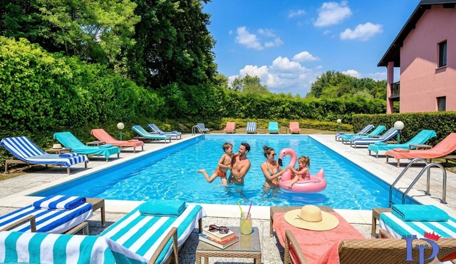 DesenzanoLoft Aurelia – Family apartment with pool