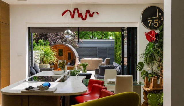 Design-Led 3-Bed Home with Garden, Hot Tub, Sauna & Parking