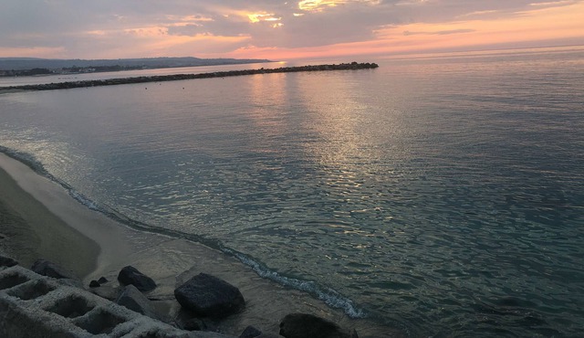 Directly on the sea, crystal clear sea beach house breathtaking view.
