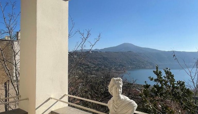 Domus Lago - B&Brother's rome
