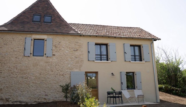 Duplex with pool and AC - 2 guests