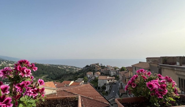 Elegant apartment in the historic center of Fuscaldo