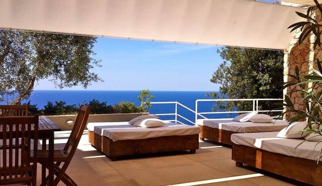 Elegant Villa Offering An Atmosphere Of Calm