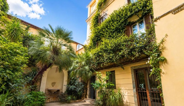 Elegantis Campo Marzio Apartment With Terrace - Elegance near Spanish Steps Trevi and Pantheon