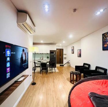 Emoi Mipec Riverside's Apt
