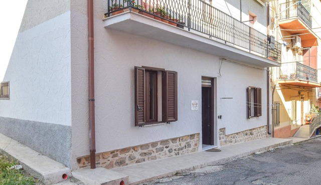 Enjoy your vacation in Villapiana ? just a few kilometers from the sea.