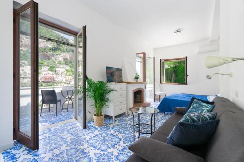Estate4home - Villa Carrino