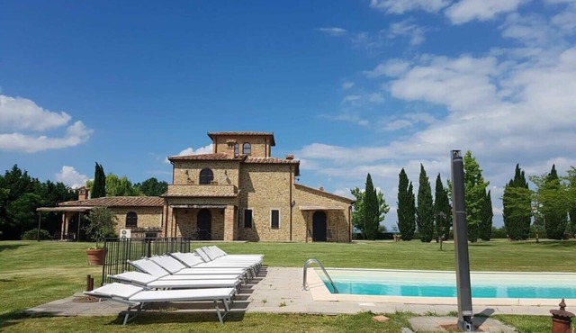 Fabulous Villa Nestled Among the Vineyards and Cypresses