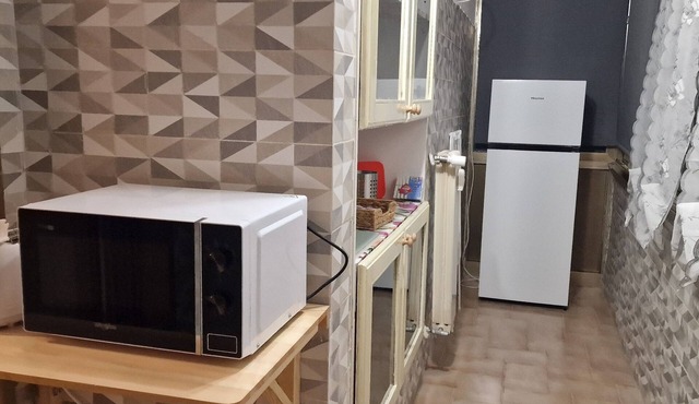 Family friendly apartment 2 minutes from metro to downtown in 15 min