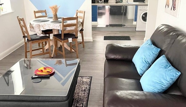 Forsyth Court Apartment - 2 Bedroom