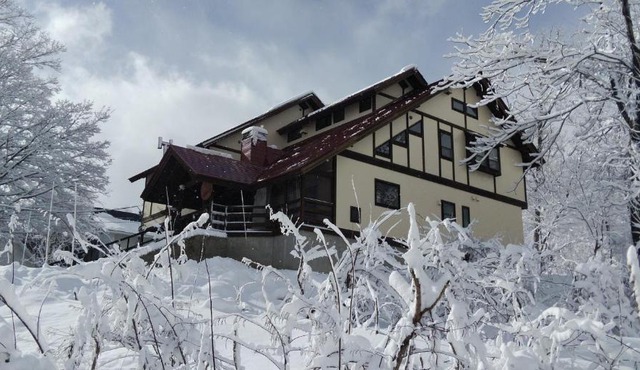 Funky Monkey Lodge, Myoko ファンキーモンキーロッジ 妙高