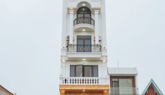 Gala Hotel & Apartment