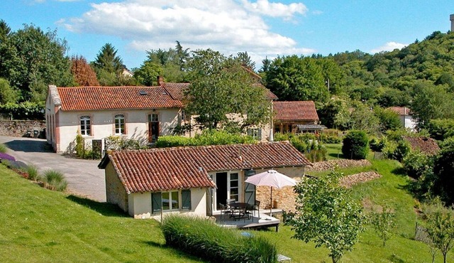 Gites and B&B in the Perigord-Limousin Park in the heart of nature