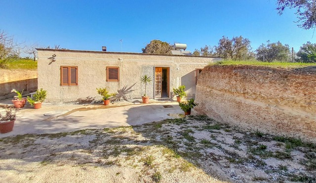 Gorgeous home in Erchie with WiFi
