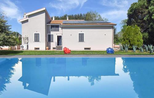 Gorgeous Home In Monterosi
