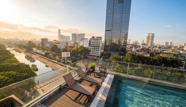 GrandView Hotel & Residence