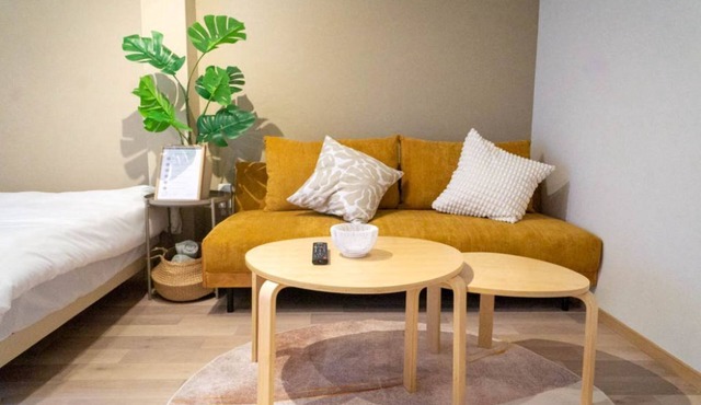 Great Sale! 4 min walk from Tanabe station on Subway Tanimachi line/31 sq.m. on the 3rd floor for rent/Max 5 people can stay opt-04