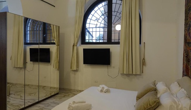 Helmirage Luxury Fori Imperiali
