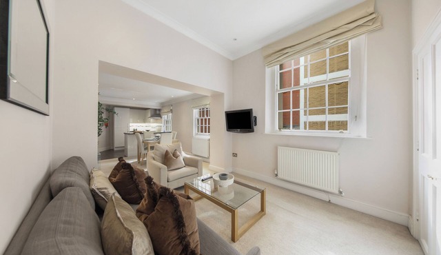 Hertford Flat 5