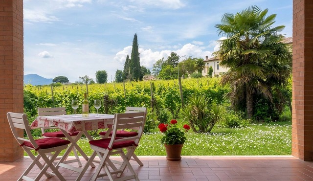 Hiker & Biker House - Private Parking & Garden