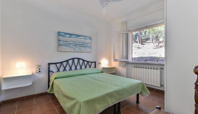 Holiday Apartment 'Il Papavero' with Wi-Fi