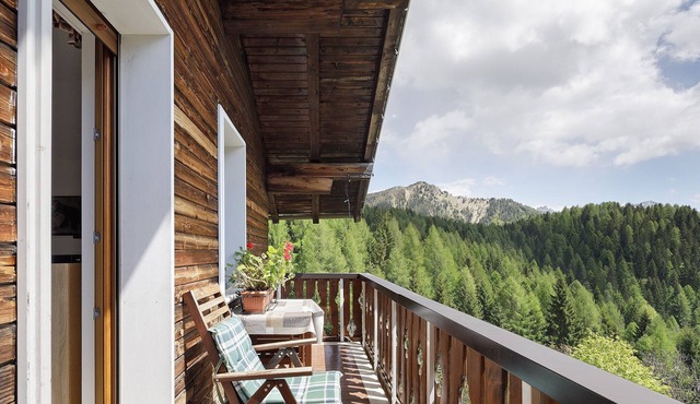 Holiday Home 'La Casa di Heidi nelle Dolomiti - 2' with Mountain View, Private Garden & Wi-Fi