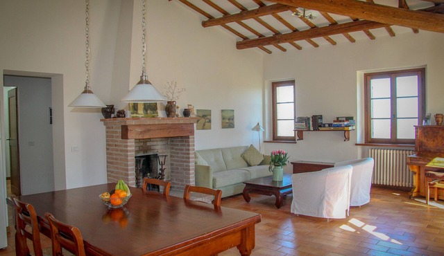 Holidays on an ecological farm, in the apartment Quercia