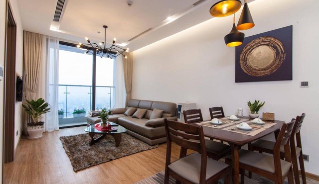 Homefromhome Metropolis Serviced Apartment