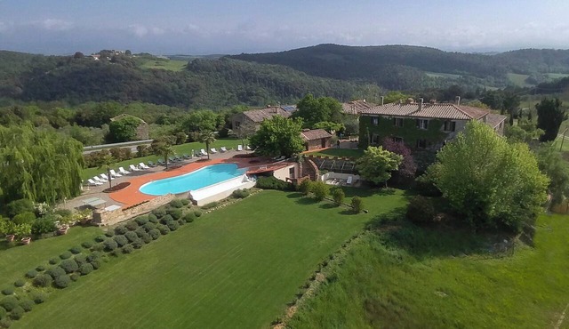 Homerez - House in Murlo with pool