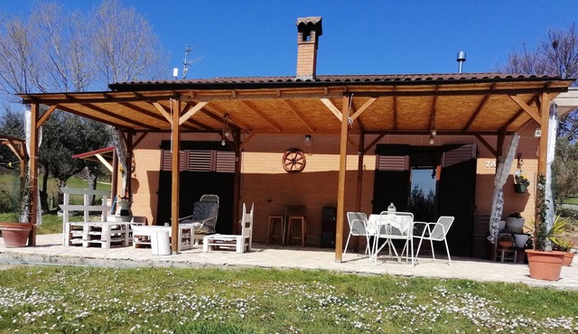 Homerez - Nice house for 4 ppl. with garden at Tolentino