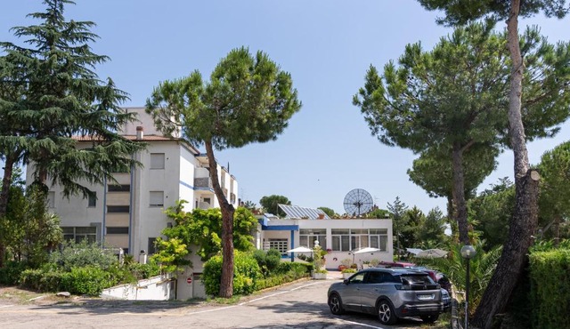 Hotel La Fonte a 300m uscita A14 Pescara Nord